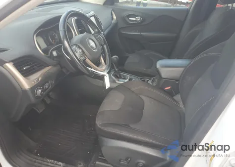 2015 Jeep Cherokee Latitude из США, поврежденный, VIN 1C4PJMCB8FW694099